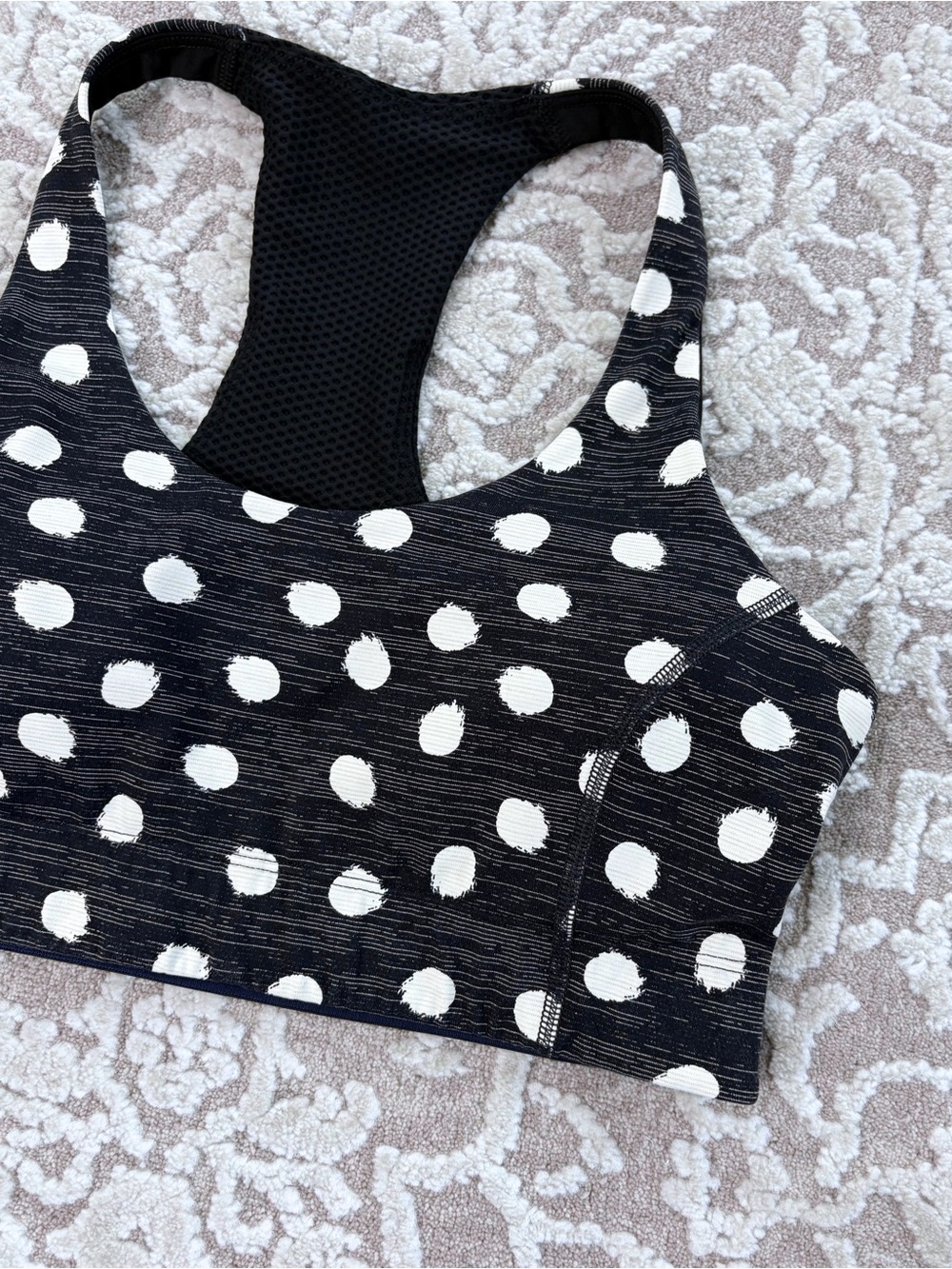 Outdoor Voices ‘Doing Things’ Sports Bra - Picture 3 of 13